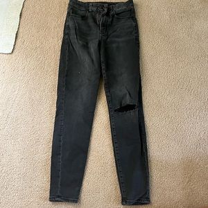 American Eagle Black Skinny Stretch Jean size 6